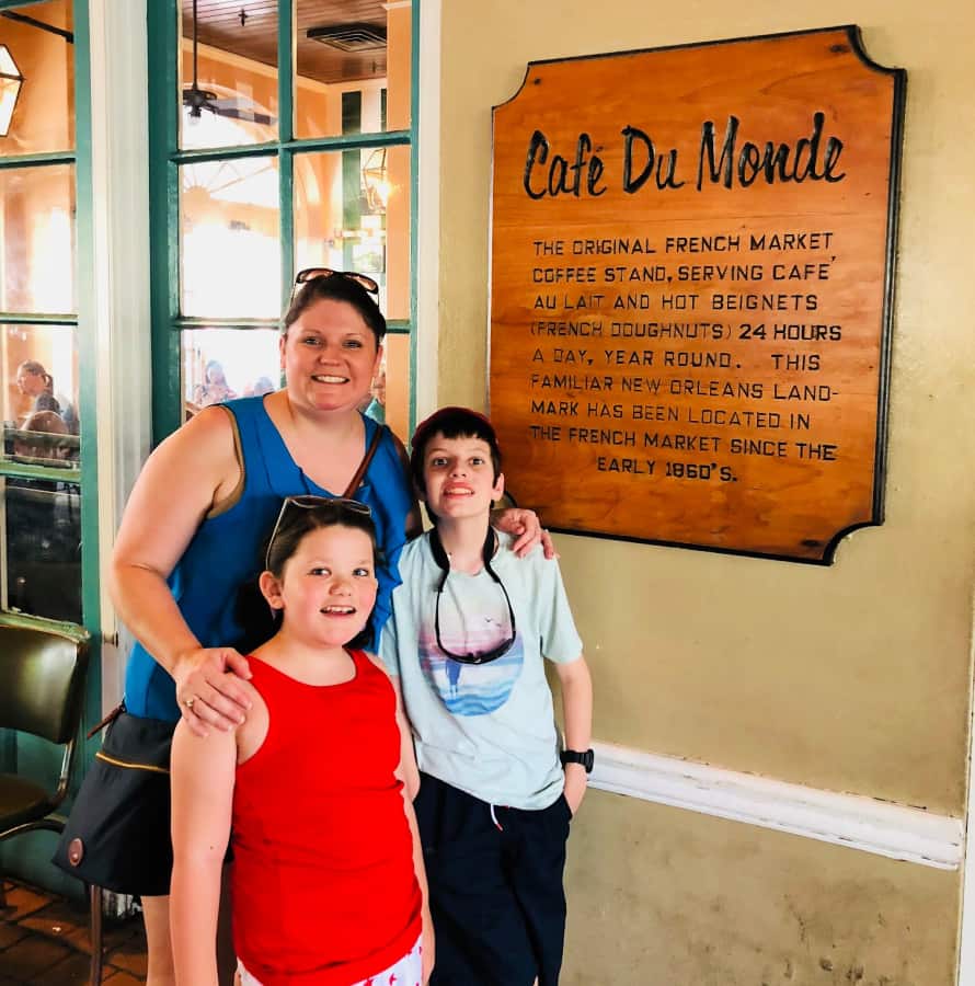 Cafe Du Monde New Orleans Louisiana
